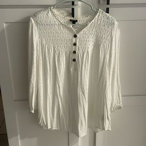 Torrid eyelet peasant sleeve top size 1